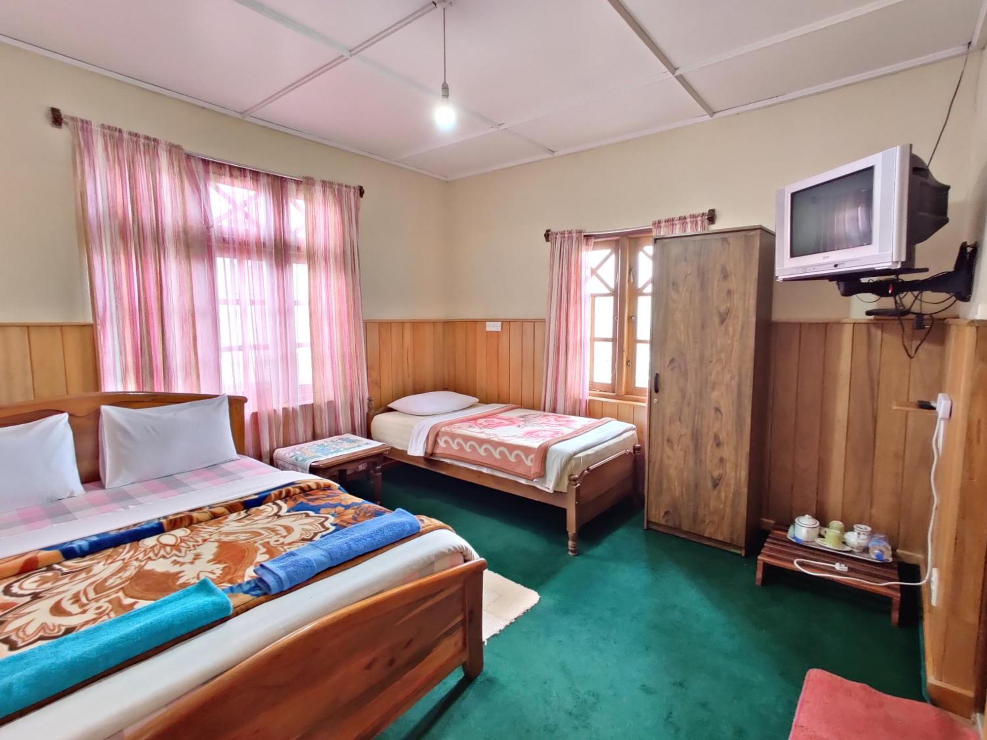 Hotel Carnation Rest Nuwara Eliya Exterior foto